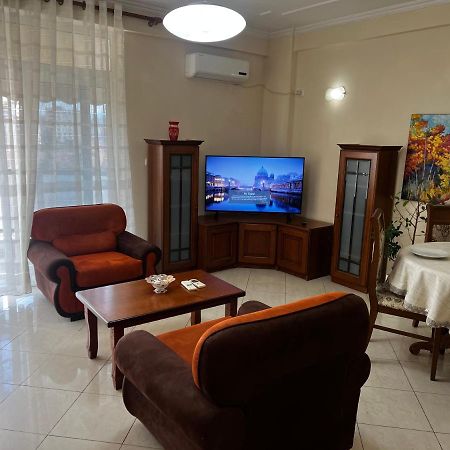 City Central Apartment 2 ติรานา ภายนอก รูปภาพ