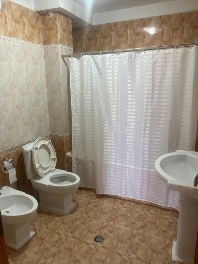 City Central Apartment 2 ติรานา ภายนอก รูปภาพ