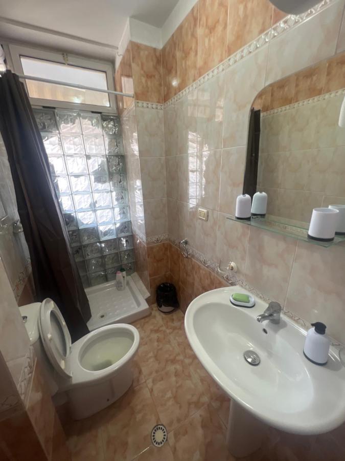 City Central Apartment 2 ติรานา ภายนอก รูปภาพ